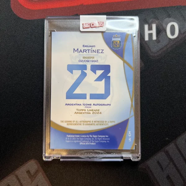 Emiliano Martinez - Topps Argentina Lineage 2024 - obrazek 2